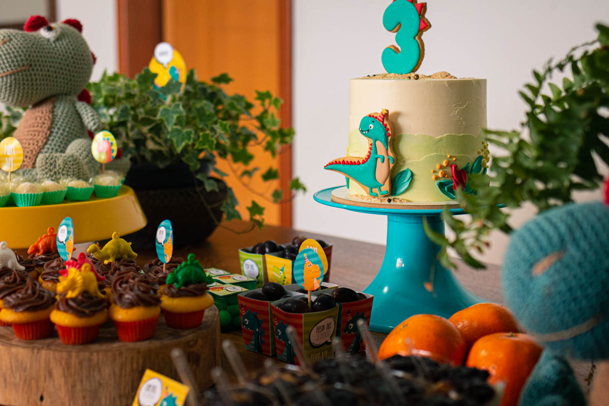 decoração de festa infantil em casa tema dinossauro