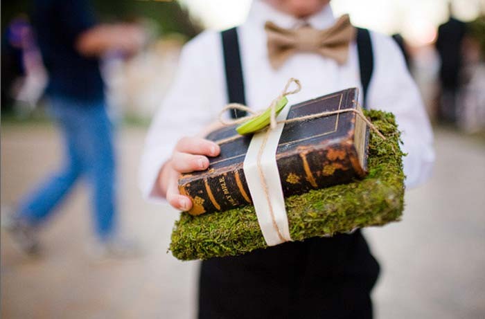 porta aliança de casamento livro antigo